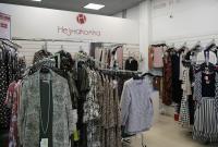 Незнакомка на пл. Стачек,  г. Санкт - Петербург, пл. Стачек, 9 "Кировский универмаг", 1 этаж. 