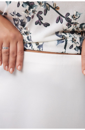 Юбка Незнакомка 04.9455.556.09 атлас-стрейч ((50) 164-100-108, молочный)