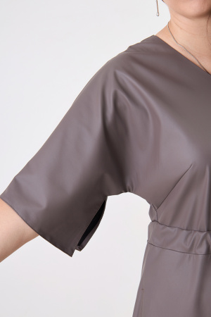 Платье Незнакомка 00.8485.2903 кожа стрейч ((44) 164-88-96, серо-бежевый)