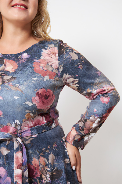 Платье Незнакомка 00.8481.1660.96 трикотаж-ангора  ((44) 164-88-96, цветы на сером)